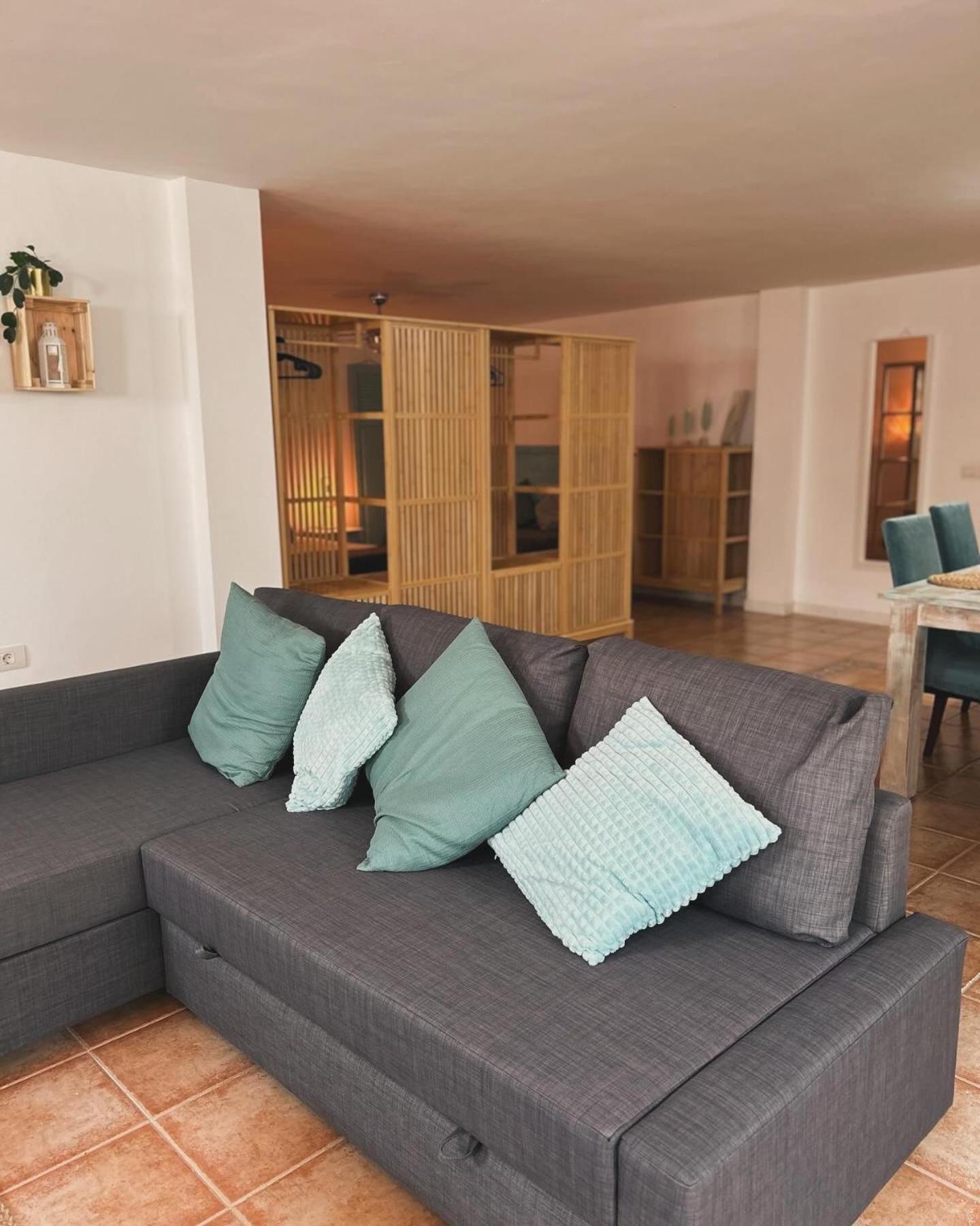 Large Studio Apartment! Costa Teguise Buitenkant foto