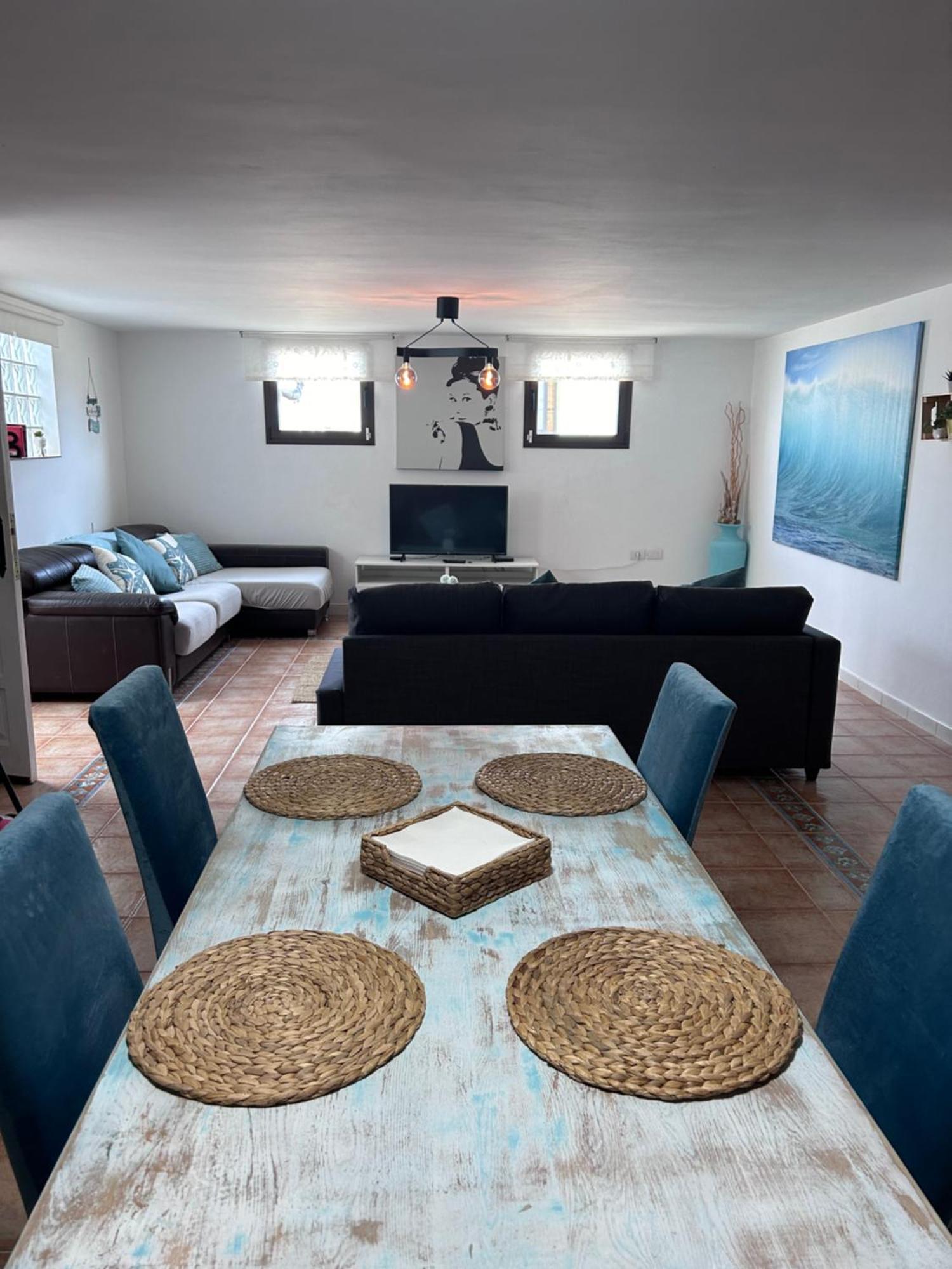 Large Studio Apartment! Costa Teguise Buitenkant foto